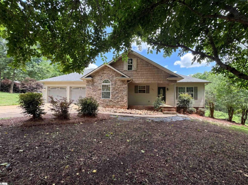 107 Trailing Ivy Court, Lyman, SC 29365