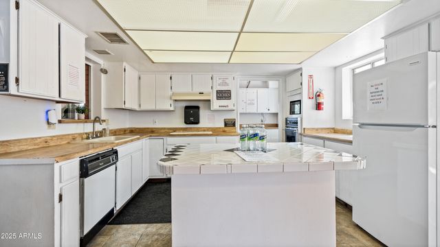 547 S Little Bear Trail, Sierra Vista, AZ 85635