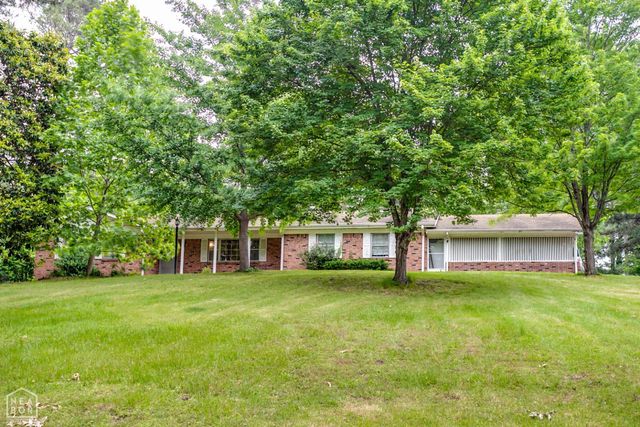 312 N East Street, Harrisburg, AR 72432