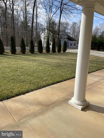 8240 SINCLAIR MILL RD, Manassas, VA 20112