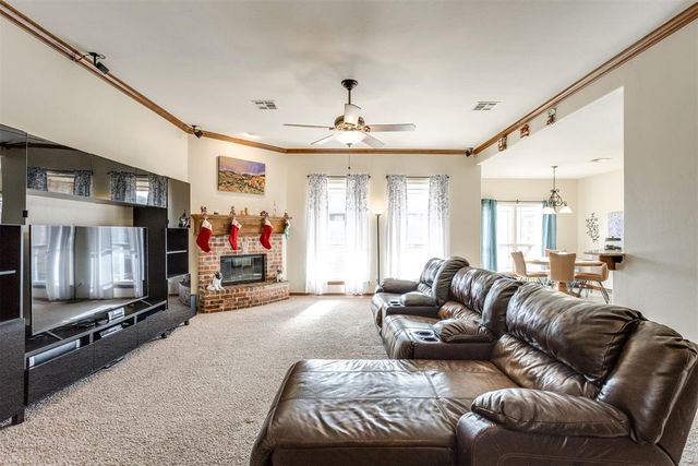 11240 NW 104th Street, Yukon, OK 73099