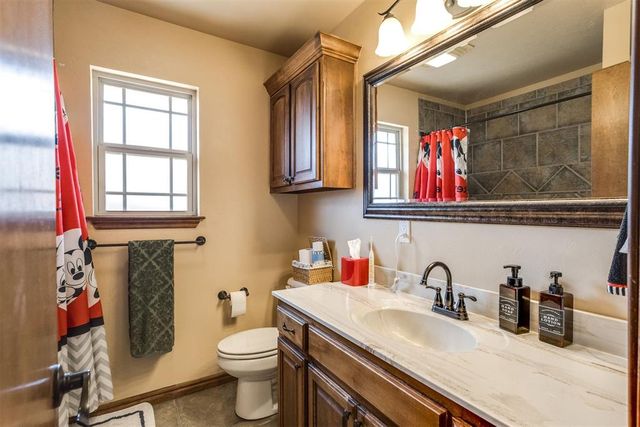 11240 NW 104th Street, Yukon, OK 73099