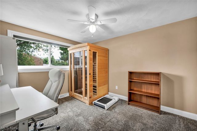 2598 Shakespeare Lane, Avon, OH 44011