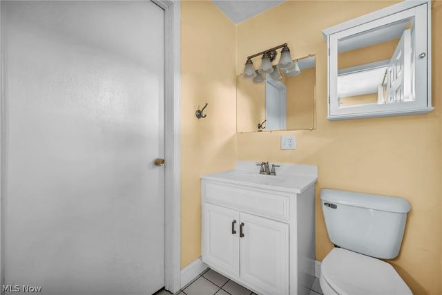 2598 Shakespeare Lane, Avon, OH 44011