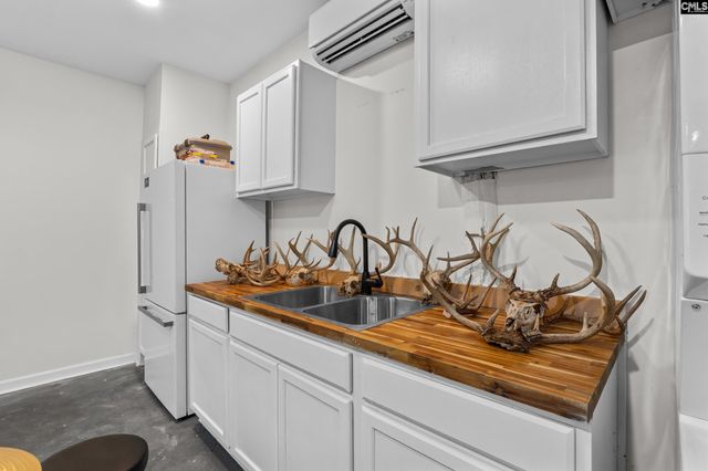 213 Tombfield Road, Camden, SC 29020