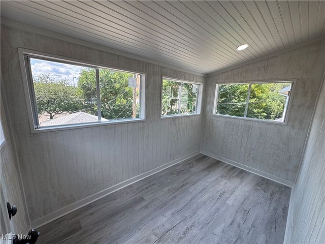 720 Locust Avenue, Zanesville, OH 43701