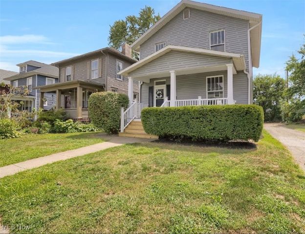 720 Locust Avenue, Zanesville, OH 43701