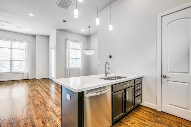 1508 Beall Street, Houston, TX 77008