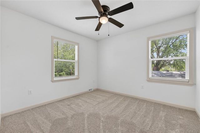 3409 NW 56th Street, Kansas City, MO 64151