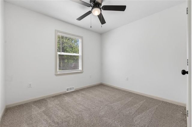 3409 NW 56th Street, Kansas City, MO 64151
