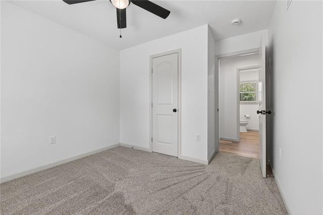 3409 NW 56th Street, Kansas City, MO 64151