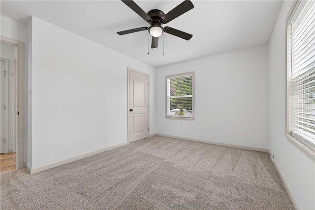 3409 NW 56th Street, Kansas City, MO 64151