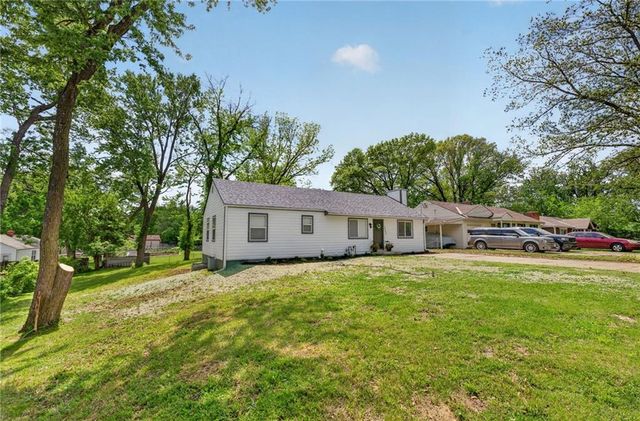 3409 NW 56th Street, Kansas City, MO 64151