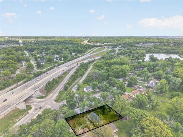 3409 NW 56th Street, Kansas City, MO 64151