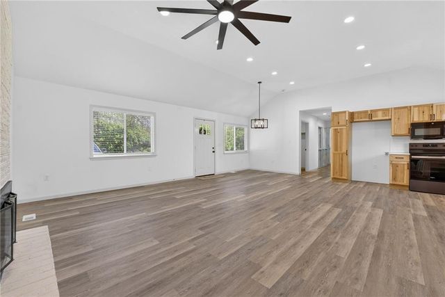 3409 NW 56th Street, Kansas City, MO 64151