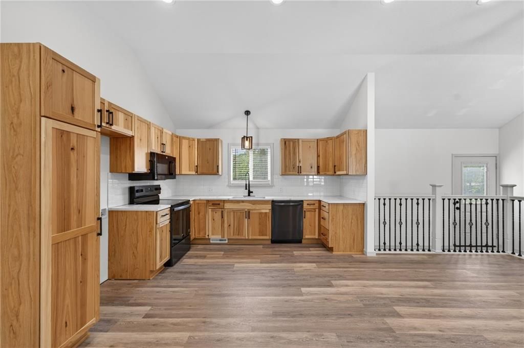 3409 NW 56th Street, Kansas City, MO 64151