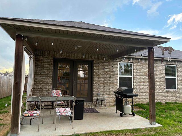 1660 Carillon Road, Conway, AR 72034