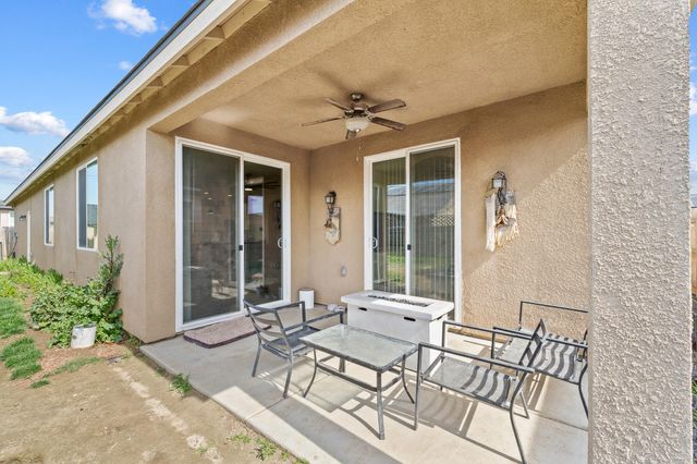 3185 Dorset Street, Tulare, CA 93274