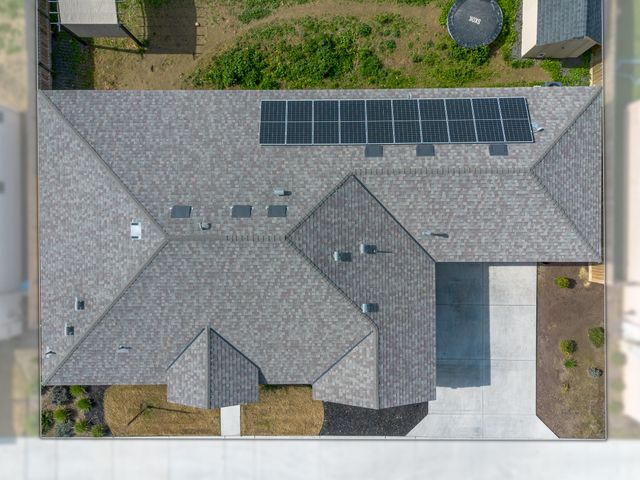 3185 Dorset Street, Tulare, CA 93274