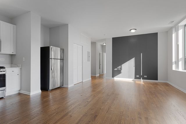 2451 W Howard Street 308, Chicago, IL 60645