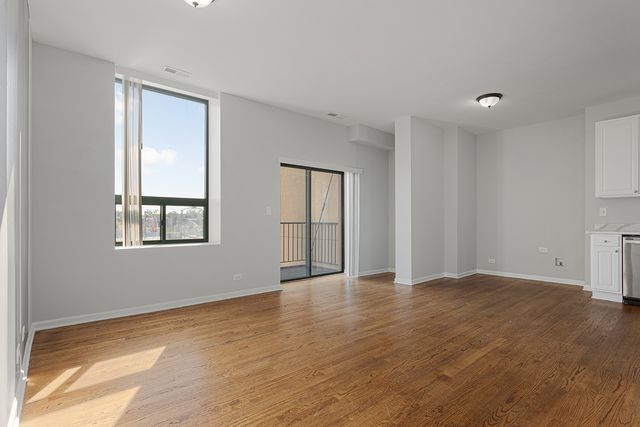 2451 W Howard Street 308, Chicago, IL 60645