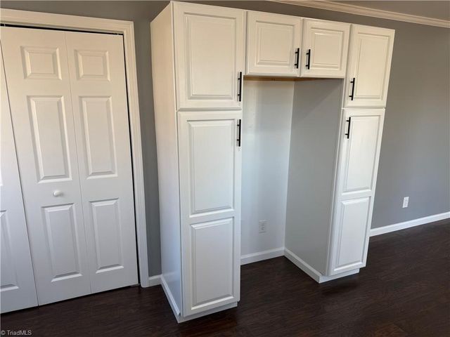 3 Woodclub Court, Greensboro, NC 27406