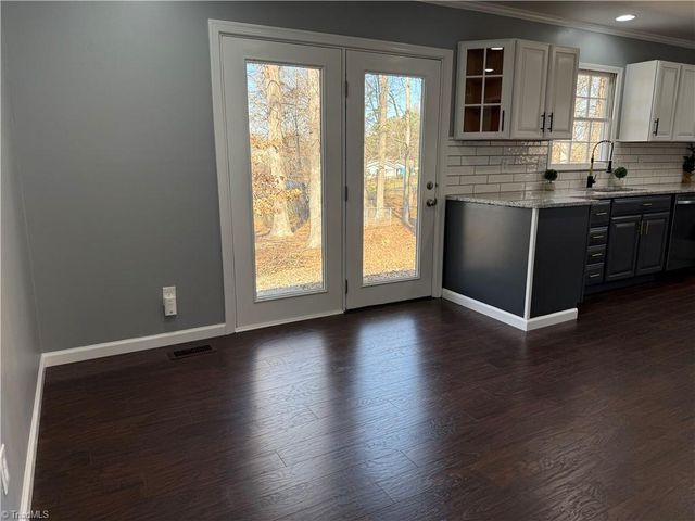 3 Woodclub Court, Greensboro, NC 27406