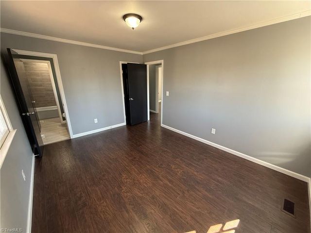 3 Woodclub Court, Greensboro, NC 27406