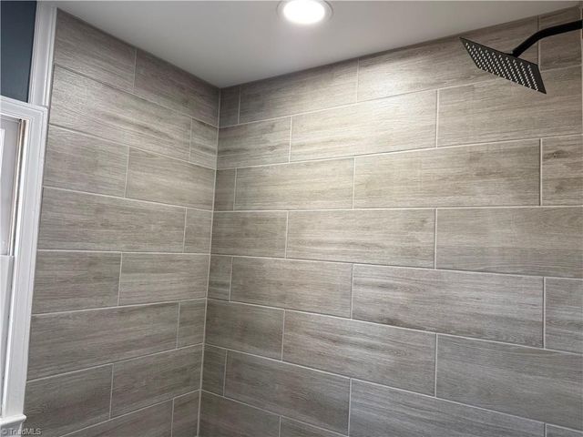 3 Woodclub Court, Greensboro, NC 27406