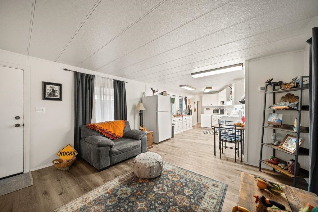 1211 E Lyons Ave, Spokane, WA 99208 photo 6