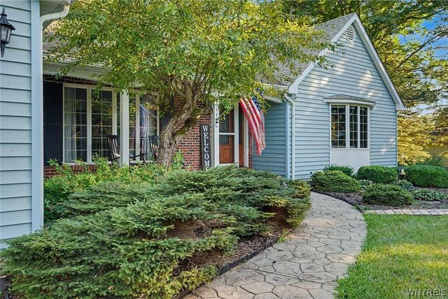 6644 Liebler Road, Boston, NY 14025