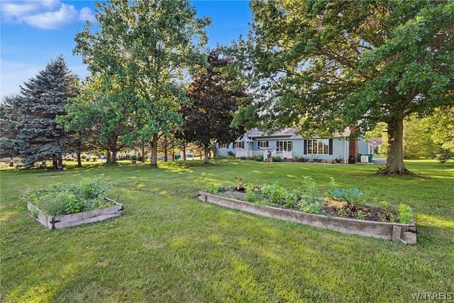 6644 Liebler Road, Boston, NY 14025