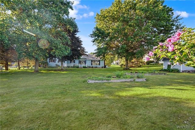 6644 Liebler Road, Boston, NY 14025
