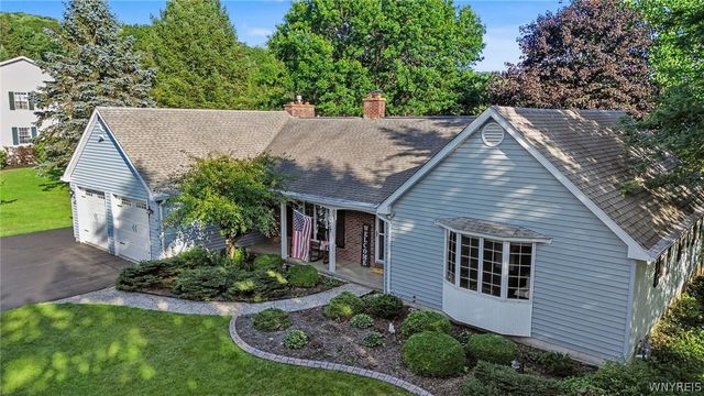 6644 Liebler Road, Boston, NY 14025