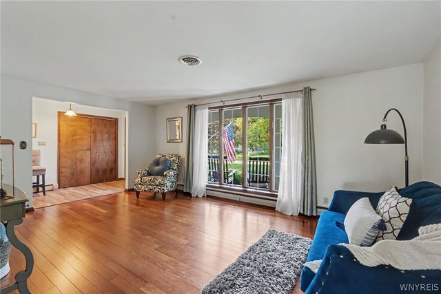 6644 Liebler Road, Boston, NY 14025