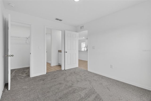 999 AVENUE A, Haines City, FL 33844