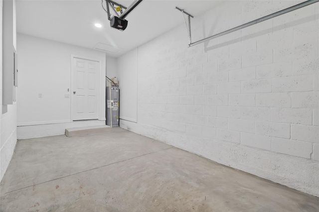999 AVENUE A, Haines City, FL 33844