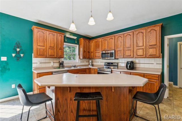 295 Zee Acres Ridge, Unincorporated, MO 63332