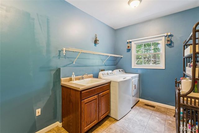 295 Zee Acres Ridge, Unincorporated, MO 63332