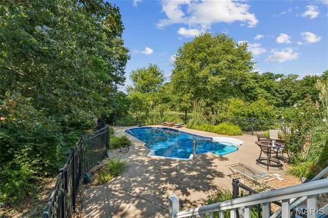 295 Zee Acres Ridge, Unincorporated, MO 63332