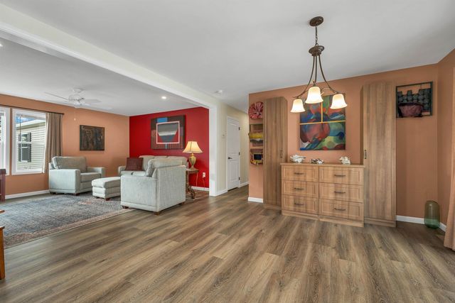 15-B Wildflower Lane, Plymouth, NH 03264