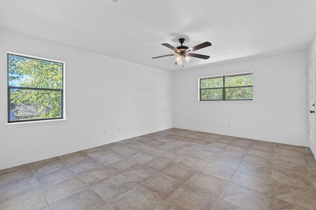 130 Meyers RD, Buda, TX 78610