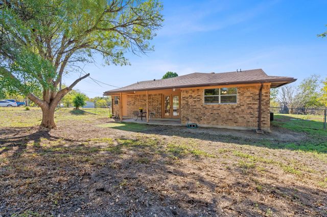 130 Meyers RD, Buda, TX 78610