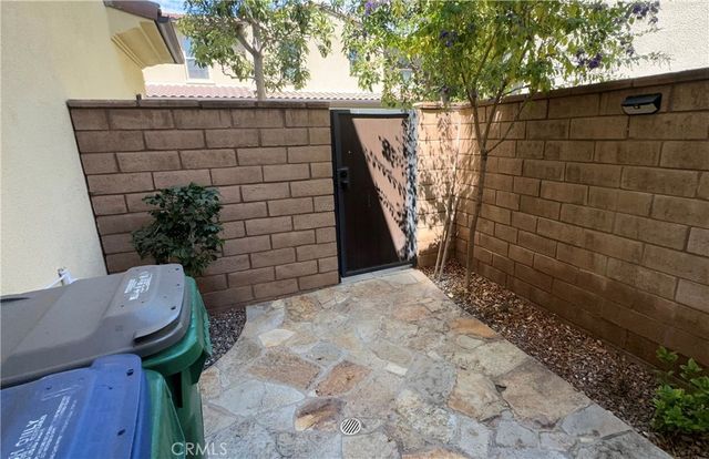 39 Arrowhead, Irvine, CA 92618