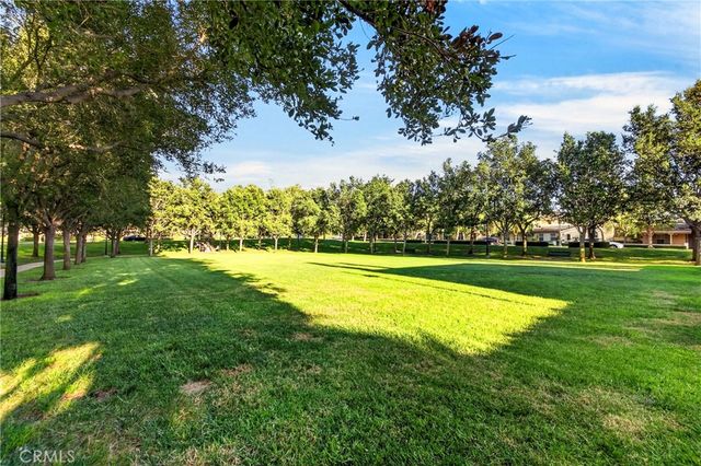 39 Arrowhead, Irvine, CA 92618