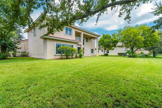 15190 SW 34th St, Davie, FL 33331
