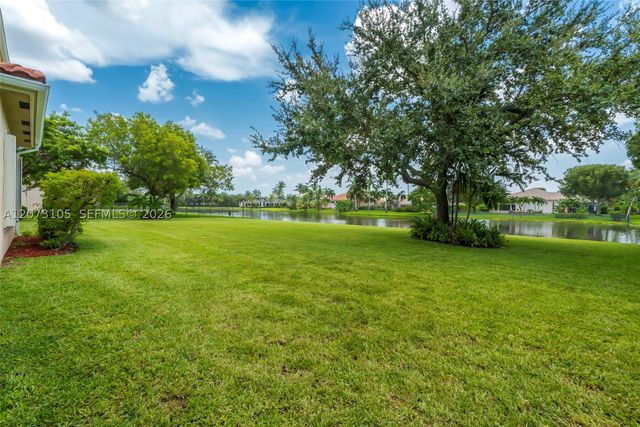 15190 SW 34th St, Davie, FL 33331