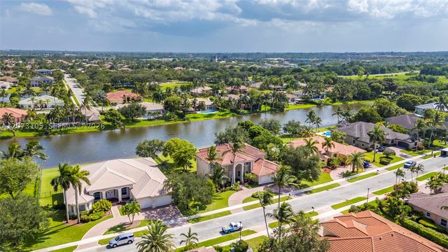 15190 SW 34th St, Davie, FL 33331