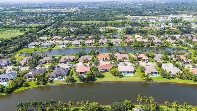 15190 SW 34th St, Davie, FL 33331