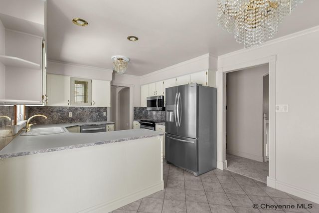 5409 HILLTOP AVE, Cheyenne, WY 82009